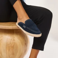 FRANKIE4 Casual Flats-Arlie