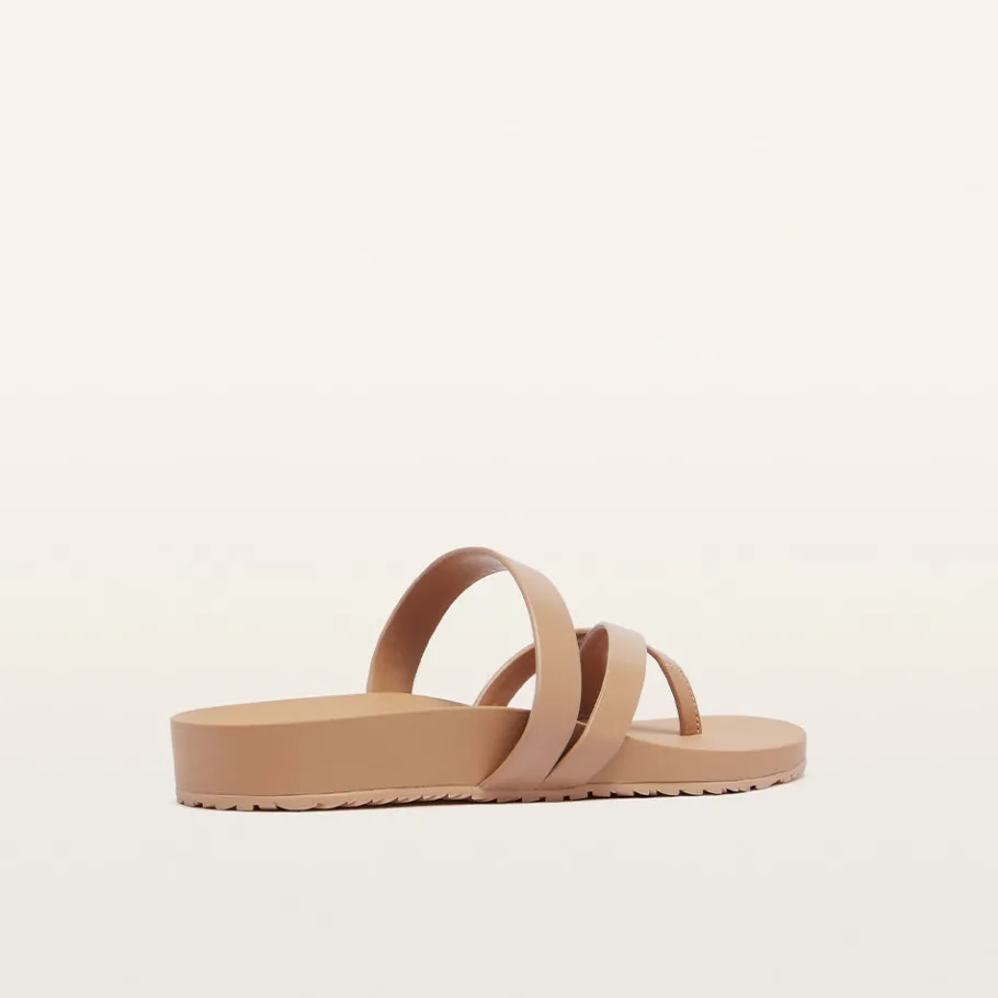 FRANKIE4 Slides-Isla
