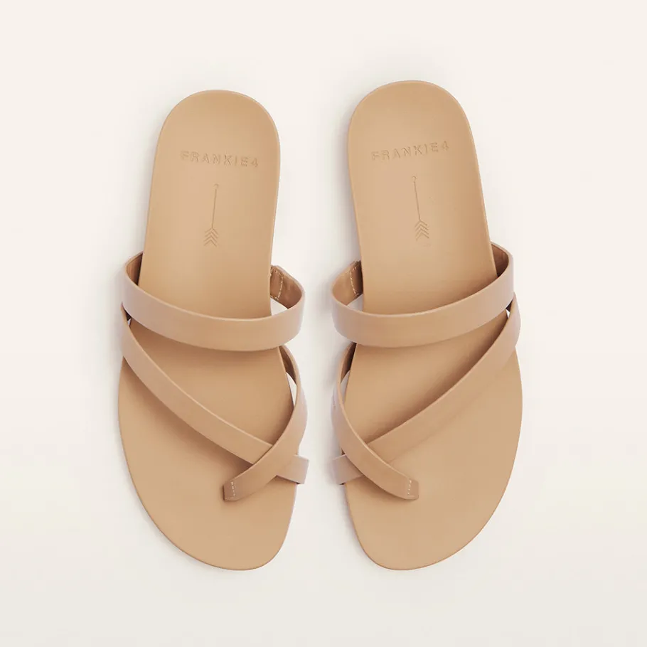 FRANKIE4 Slides-Isla