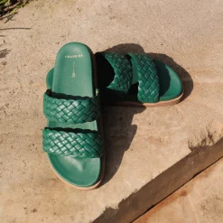 FRANKIE4 Slides-Malone