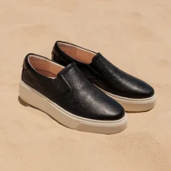 FRANKIE4 Black Sneakers-Maxwell