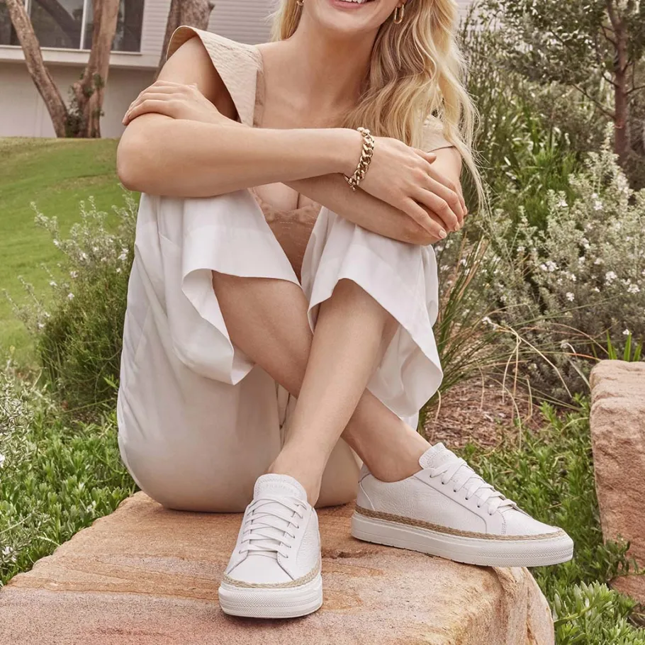 FRANKIE4 White Sneakers-Mim IV