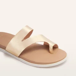 FRANKIE4 Slides-Riviera
