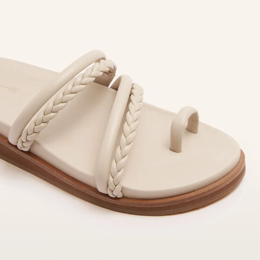 FRANKIE4 Slides-Willow